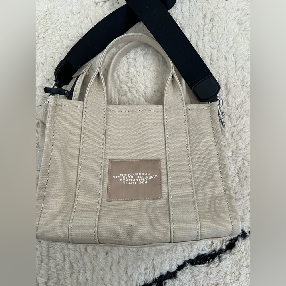 Marc Jacobs Canvas The Tote Bag - Picture 5 of 6